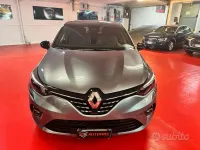 Occasion Renault Clio V 101 PK (74 kW) 2023 Grijs Sedan