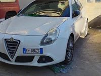 Occasion Alfa Romeo Giulietta 175 ch (128 kW) 2011 Blanc Berline