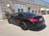 Usata Mercedes E250 AMG 201 CV (147 kW) 2010 Nero Coupé