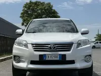 Usata Toyota RAV4 150 CV (110 kW) 2011 Bianco SUV