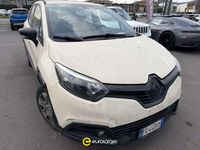 Usata Renault Captur Life 90 CV (66 kW) 2016 Marrone SUV