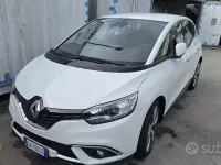 Usata Renault Scénic 120 CV (88 kW) 2020 Bianco Monovolume