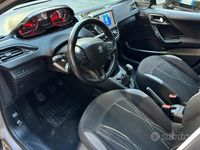 Usata Peugeot 208 68 CV (50 kW) 2012 Marrone Utilitaria