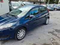 Usata Ford Fiesta 75 CV (55 kW) 2016 Blu Utilitaria