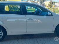 Usata VW Golf VI Highline 105 CV (77 kW) 2011 Bianco Utilitaria