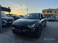 Usata Fiat 600 La Prima 110 CV (80 kW) 2025 Nero SUV