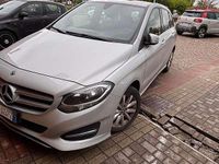 Käytetty Mercedes B180 109 HP (80 kW) 2018 Tila-auto