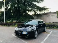 Usata Alfa Romeo Giulietta Progression 120 CV (88 kW) 2015 Marrone Utilitaria