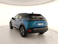 Usata Peugeot 2008 Allure 101 CV (74 kW) 2025 Verde SUV