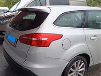 Usata Ford Focus Titanium 116 CV (85 kW) 2015 Argento Station wagon