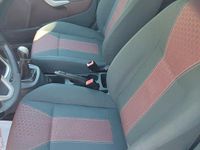 Usata Ford Fiesta 68 CV (50 kW) 2010 Bianco Utilitaria