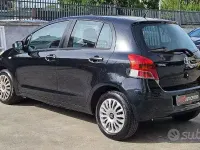 Usata Toyota Yaris Sol 69 CV (50 kW) 2009 Nero Utilitaria