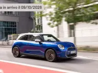 Nuova Mini Cooper Classic 55 kW (75 CV) 2025 Argento Utilitaria