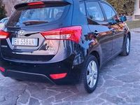 Usata Hyundai ix20 Comfort 77 CV (56 kW) 2011 Nero Utilitaria