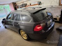 usata BMW 320 320 d DPF Touring Aut.