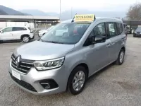 Usata Renault Kangoo 102 CV (75 kW) 2022 Grigio Monovolume