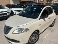 Usata Lancia Ypsilon S 85 CV (62 kW) 2011 Bianco Utilitaria