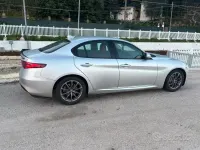 Usata Alfa Romeo Giulia 150 CV (110 kW) 2016 Berlina