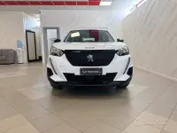 Usata Peugeot 2008 Active 110 CV (80 kW) 2022 Bianco SUV