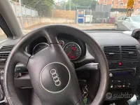 Usata Audi A2 75 CV (55 kW) 2002 Nero Utilitaria
