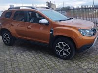 Usata Dacia Duster Lauréate 110 CV (80 kW) 2018 Marrone SUV