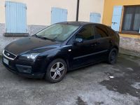 Usado Ford Focus 90 HP (66 kW) 2006 Sedan