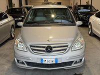 Usata Mercedes B170 115 CV (84 kW) 2008 Argento Monovolume