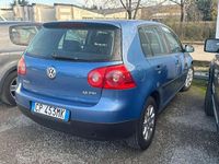Usata VW Golf IV Sportline 116 CV (85 kW) 2004 Blu Berlina