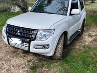 Usata Mitsubishi Pajero Instyle 200 CV (147 kW) 2019 Bianco SUV
