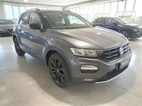 Usata VW T-Roc Style 110 CV (80 kW) 2022 Grigio platino SUV