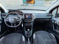 Usata Peugeot 208 Allure 95 CV (69 kW) 2013 Grigio Utilitaria