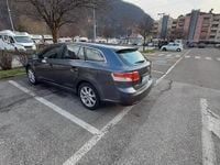 Usata Toyota Avensis 150 CV (110 kW) 2009 Grigio Station wagon