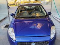 Usata Fiat Grande Punto Emotion 120 CV (88 kW) 2004 Blu/azzurro Utilitaria