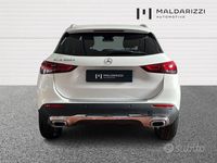 Usata Mercedes GLA200 150 CV (110 kW) 2022 Bianco SUV