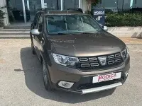 Usata Dacia Sandero Stepway 95 CV (69 kW) 2020 Grigio SUV