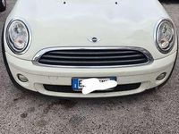 Usata Mini Cooper 75 CV (55 kW) 2010 Bianco Utilitaria