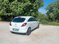 Usata Opel Corsa 85 CV (62 kW) 2011 Bianco Utilitaria
