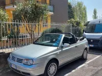 Usata VW Golf Cabriolet 101 CV (74 kW) 2000 Grigio Cabrio