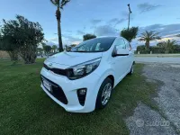 Usata Kia Picanto Active 67 CV (49 kW) 2019 Utilitaria