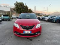Usata Lancia Ypsilon Gold 69 CV (50 kW) 2017 Rosso Utilitaria