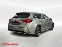 Usata Toyota Corolla Active 122 CV (89 kW) 2022 Grigio Station wagon