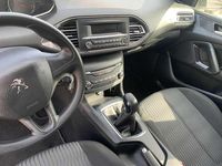 Usata Peugeot 308 SW Active 99 CV (72 kW) 2016 Bianco Station wagon