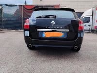 Usata Renault Laguna III 150 CV (110 kW) 2010 Nero Station wagon