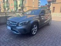 Usata Mercedes GLA250 211 CV (155 kW) 2018 Grigio SUV