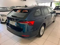 Usata Skoda Octavia 116 CV (85 kW) 2022 Blu/azzurro Station wagon