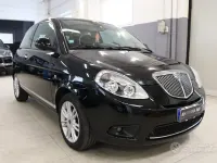 Usata Lancia Ypsilon 77 CV (56 kW) 2012 Nero Utilitaria