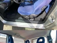 Usata Lancia Ypsilon 60 CV (44 kW) 2002 Grigio Utilitaria