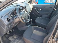 Usata Dacia Sandero Lauréate 75 CV (55 kW) 2017 Grigio Berlina