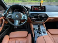Usado BMW 530 M Sport 249 HP (183 kW) 2020 Cinzento Carrinha