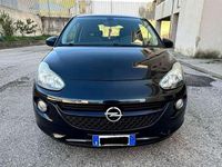 Usata Opel Adam Glam 101 CV (74 kW) 2014 Utilitaria